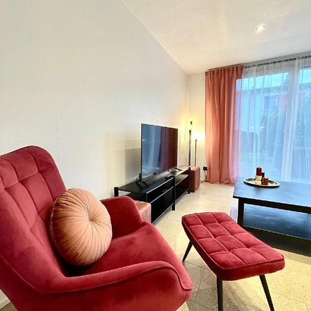 Geraeumiges Ferienhaus In Koblenz 科布倫茨 外观 照片