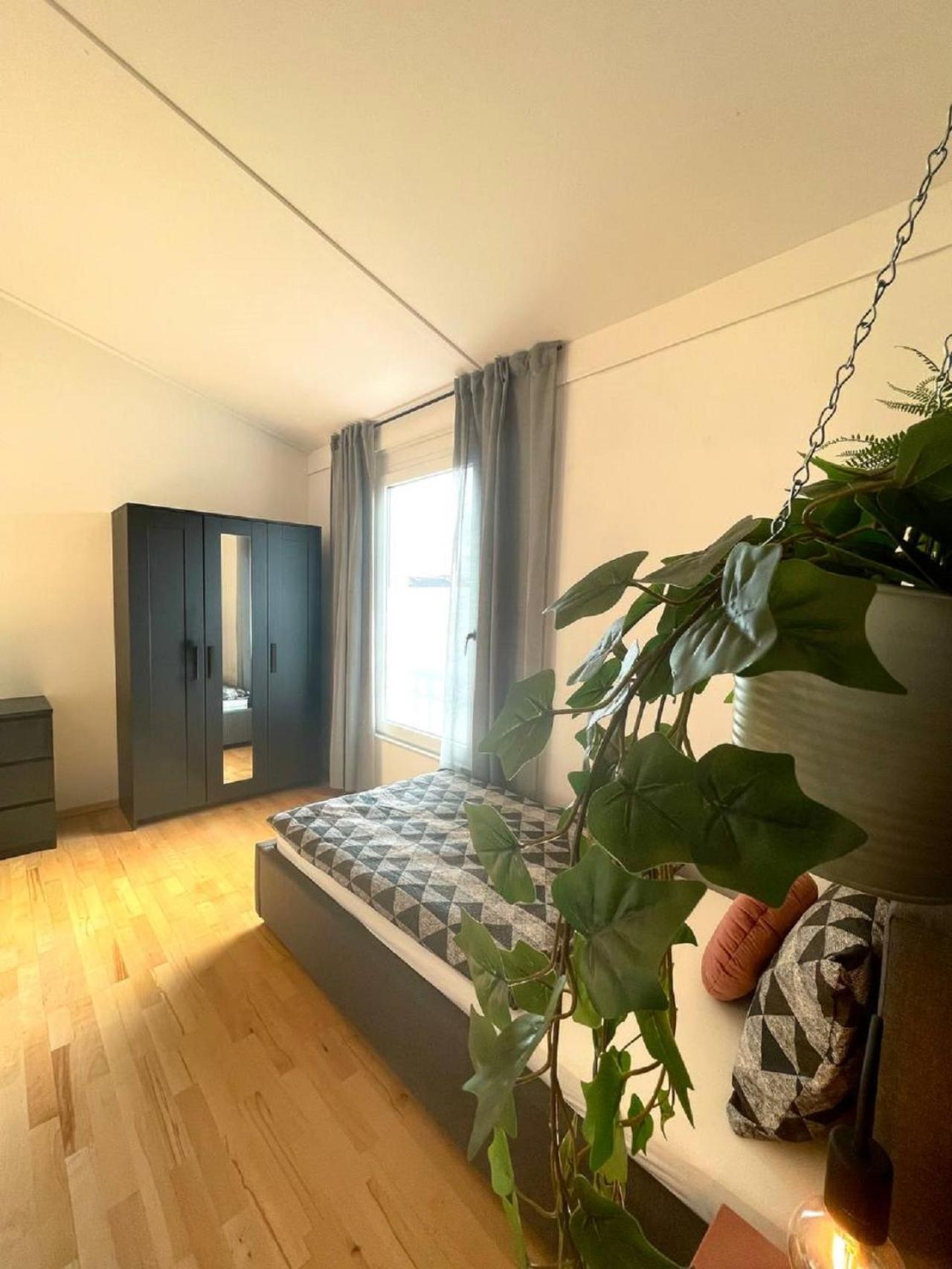 Geraeumiges Ferienhaus In Koblenz 科布倫茨 外观 照片